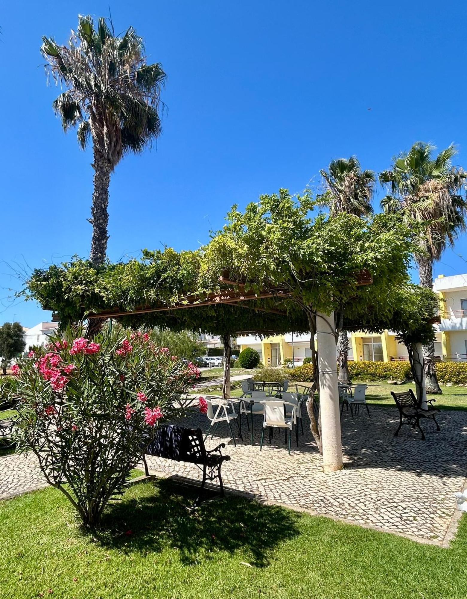 Apartamentos Santa Teresinha Alvor Exterior foto
