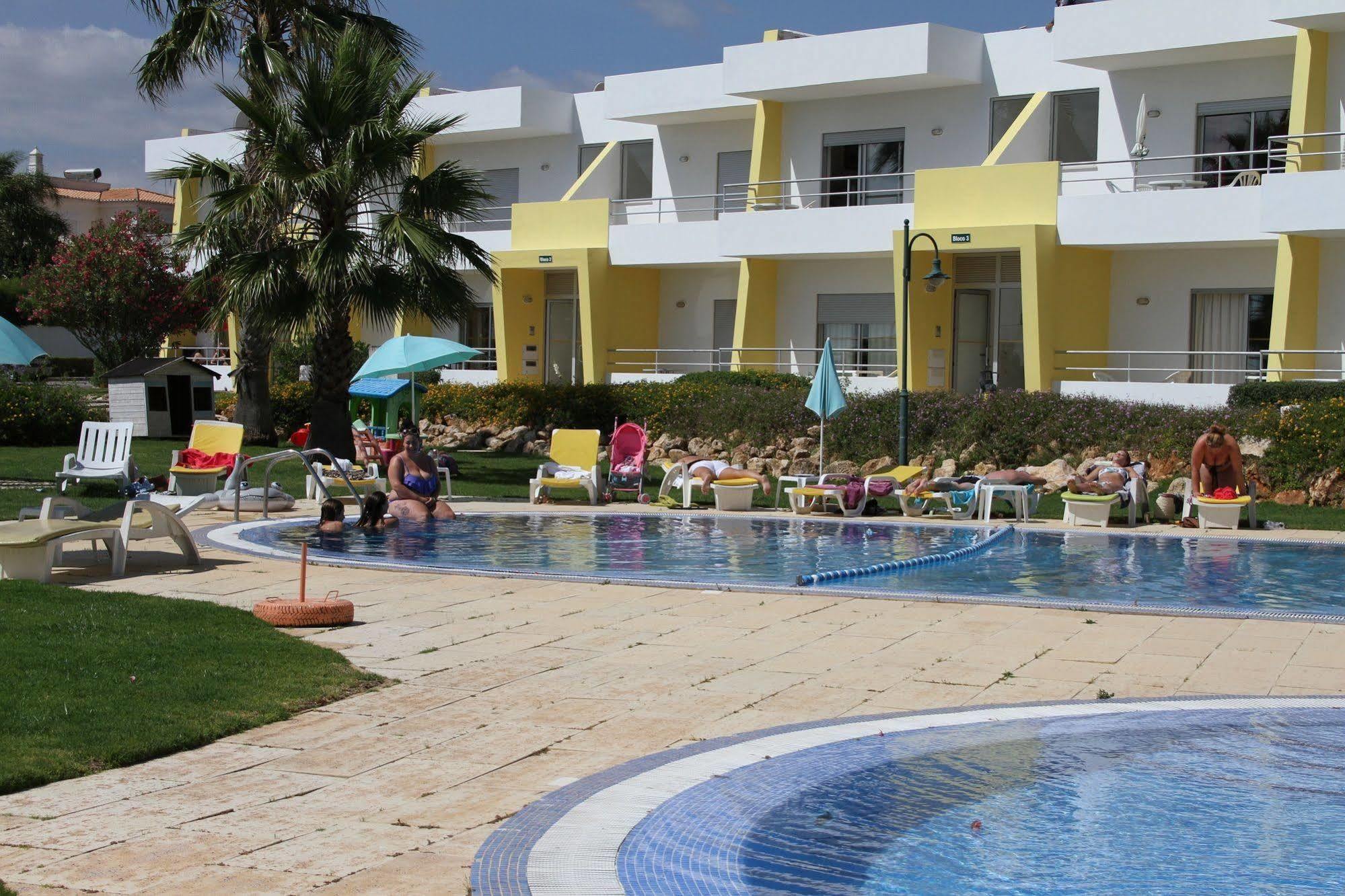 Apartamentos Santa Teresinha Alvor Exterior foto